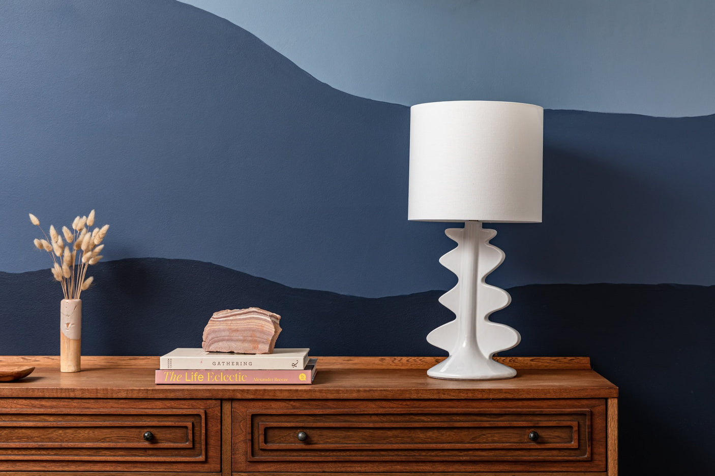liwa-table-lamp-HL684201-AGB/CGW-4