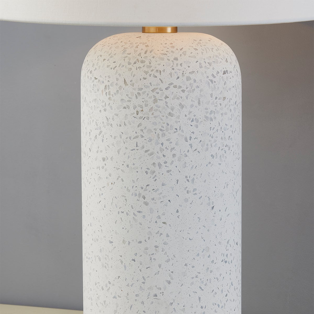 margaret-table-lamp-HL710201-AGB-10
