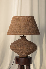 nette-table-lamp-PTL1426-PBR-11