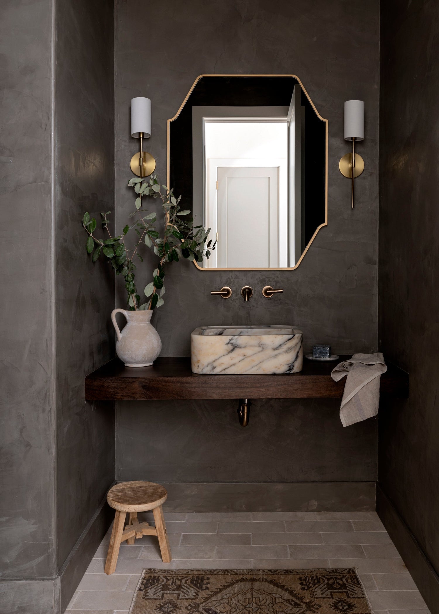 olivia-wall-sconce-H223101-AGB-10
