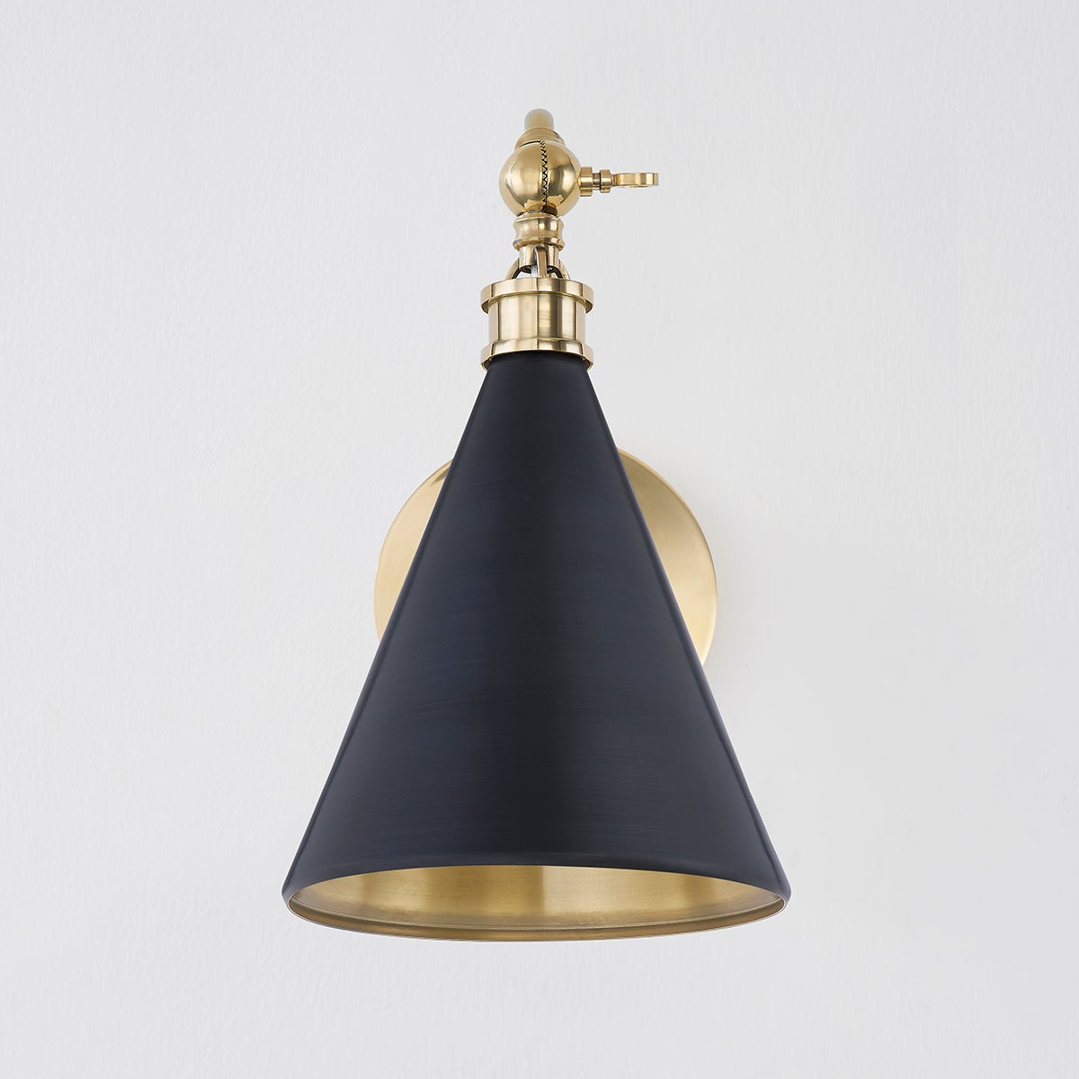osterley-wall-sconce-MDS1300-ADB-3