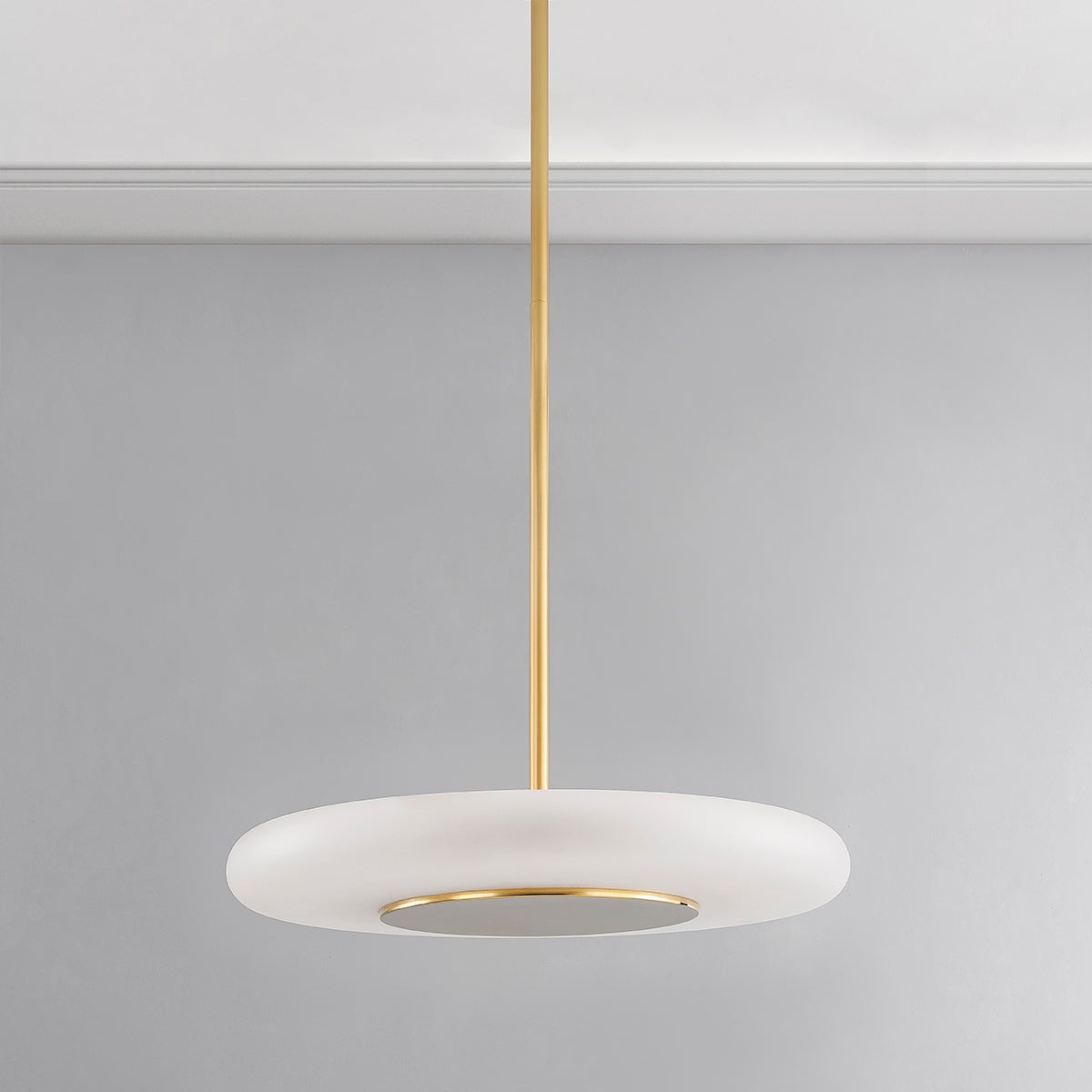 blyford-pendant-PI1896701L-AGB-2