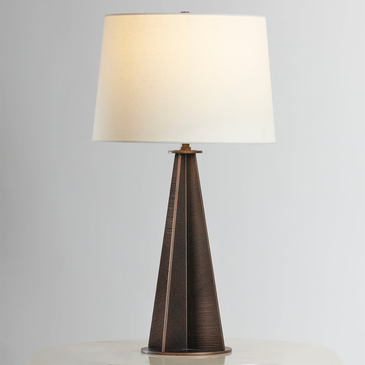 finn-table-lamp-PTL1130-BRL-2