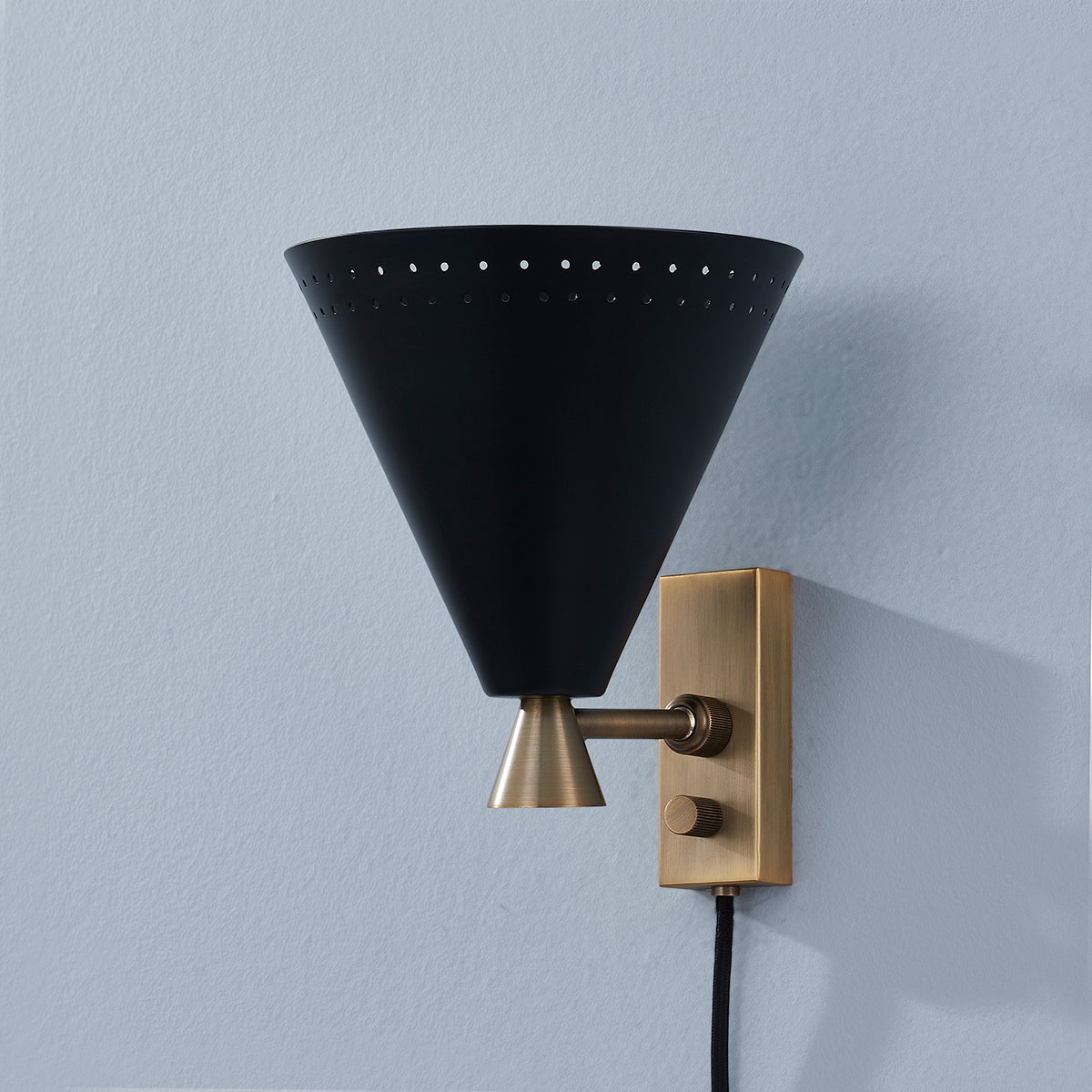 marvin-plug-in-sconce-PTL3010-PBR/SBK-3