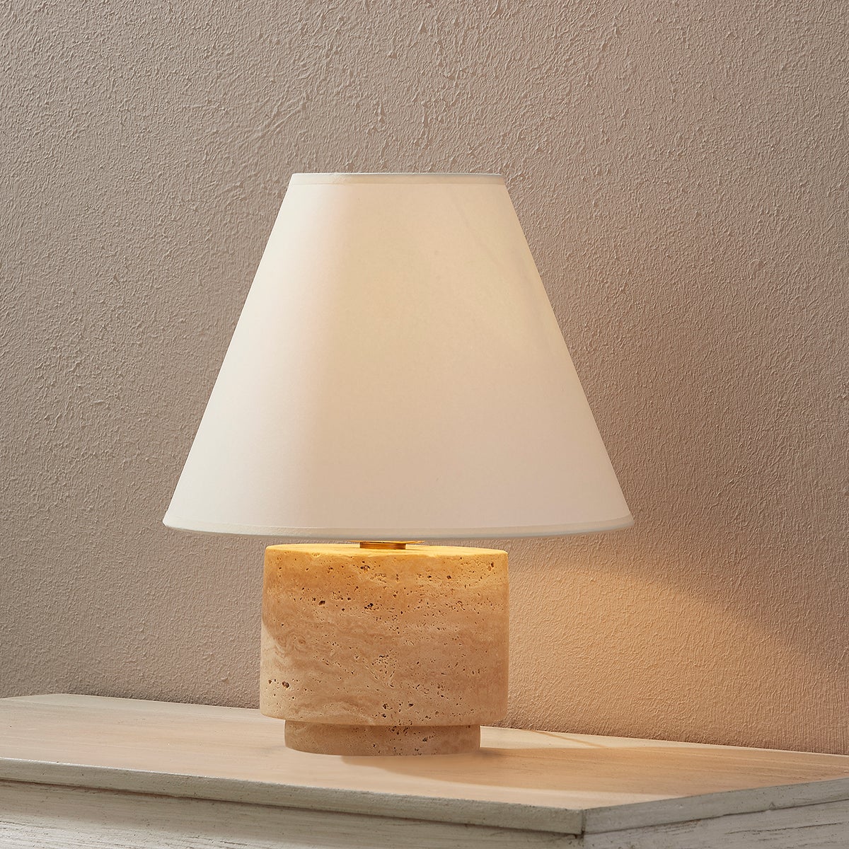 bronte-table-lamp-PTL8015-PBR-5