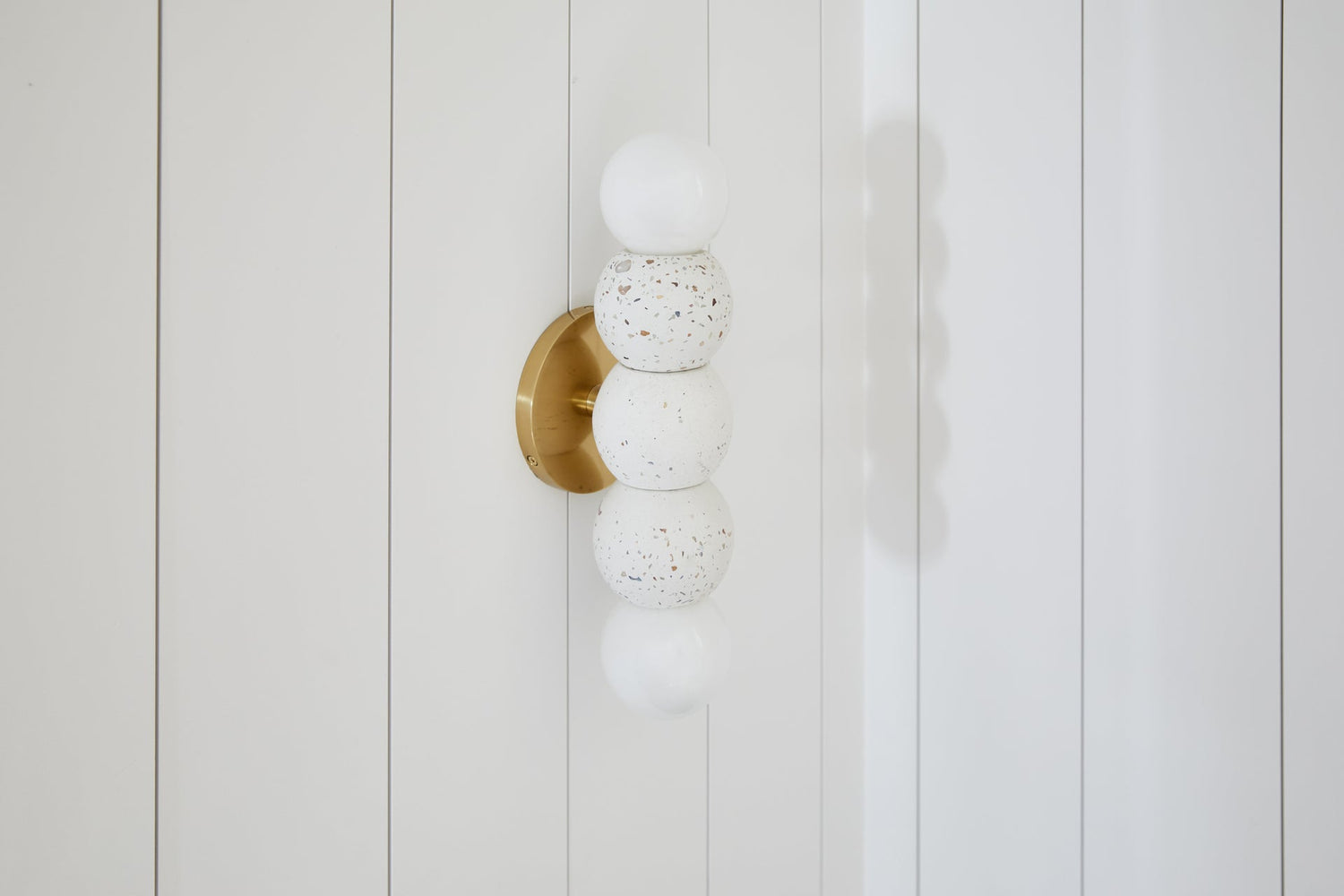 paola-wall-sconce-H780102-AGB-9
