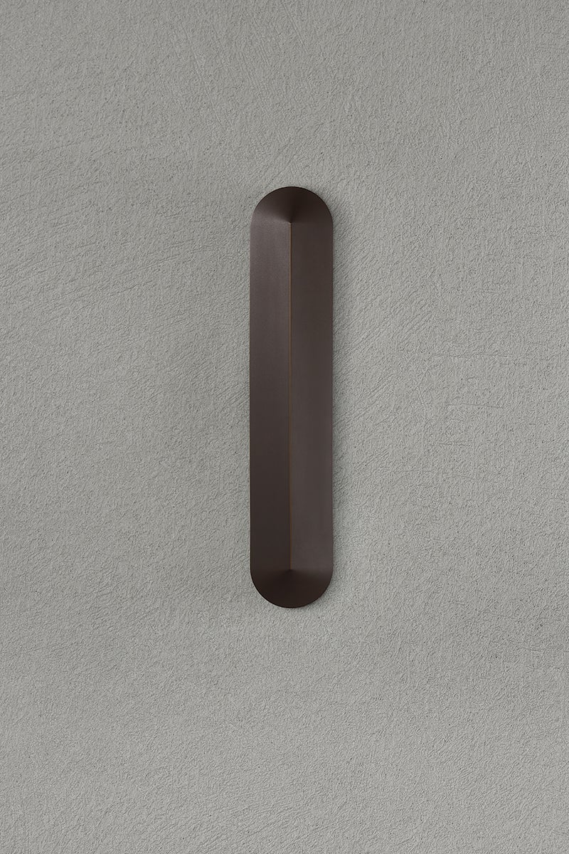 ronan-exterior-wall-sconce-B5830-TBZH-1