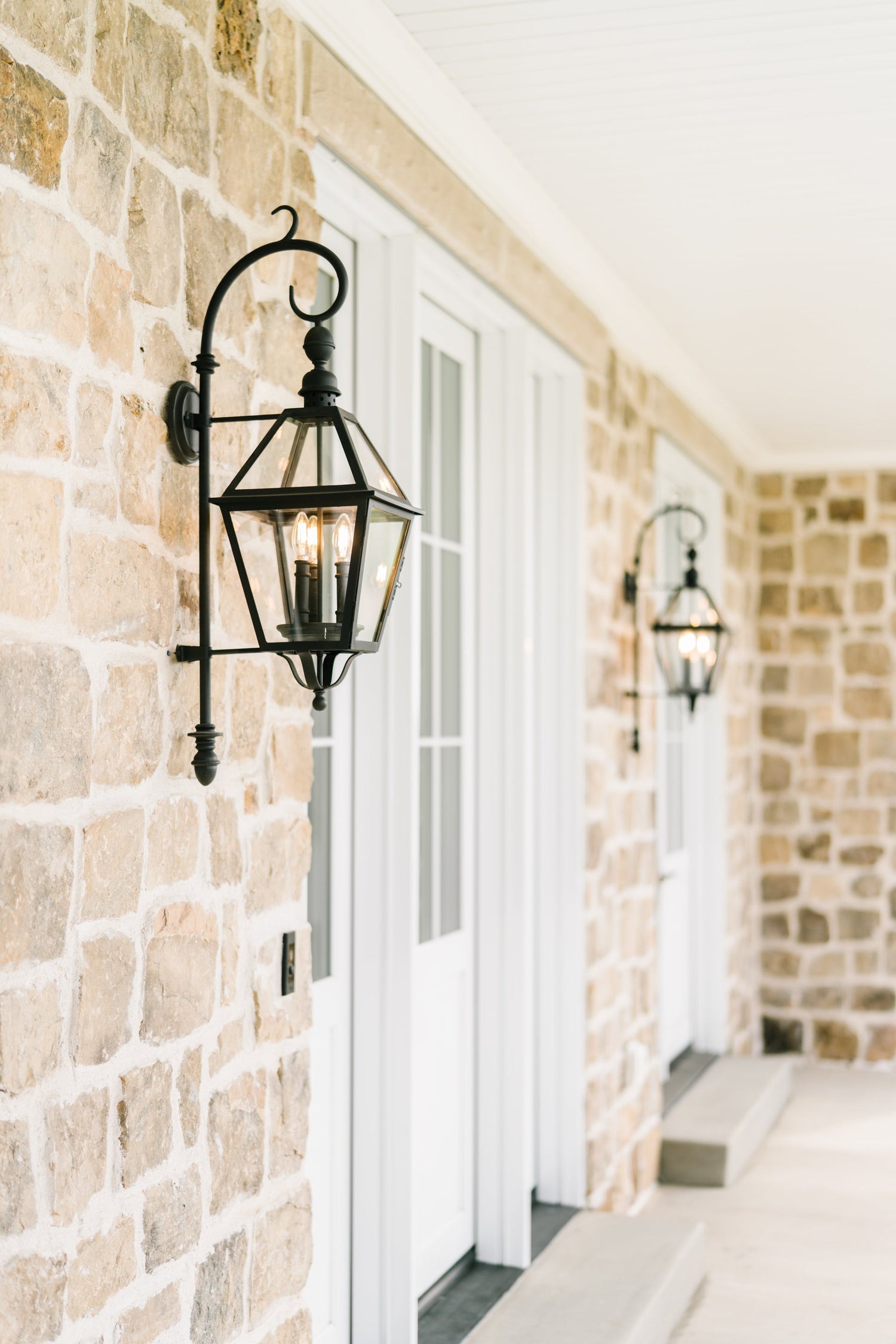 townsend-wall-sconce-B9622-TBK-1