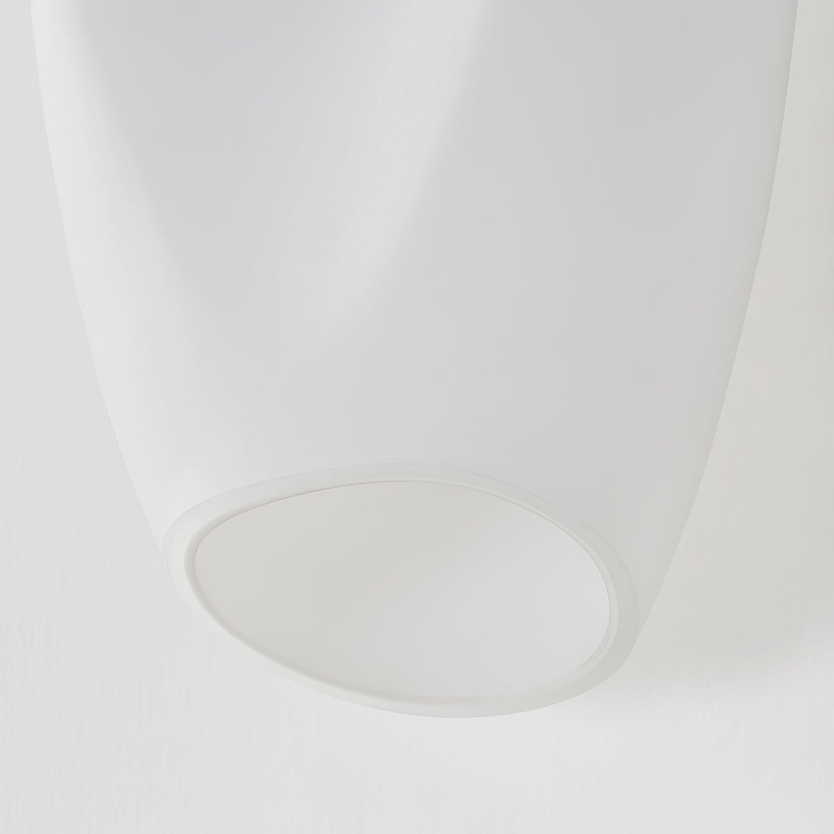 vista-wall-sconce-B1515-PBR-2