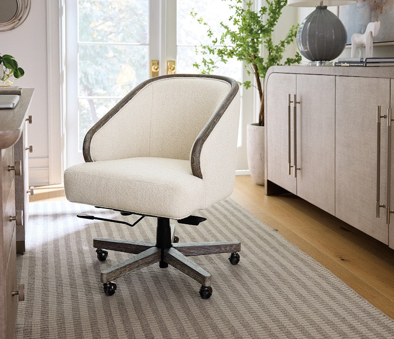 Hooker Furniture Paloma Executive Swivel Tilt Chair EC230-403-89