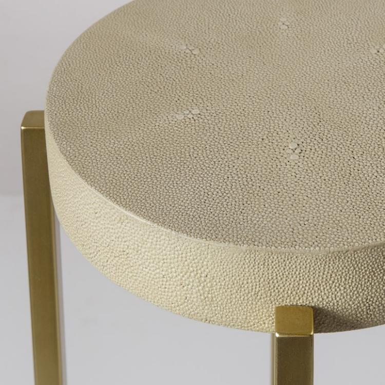 kendall-round-accent-table-MN5782