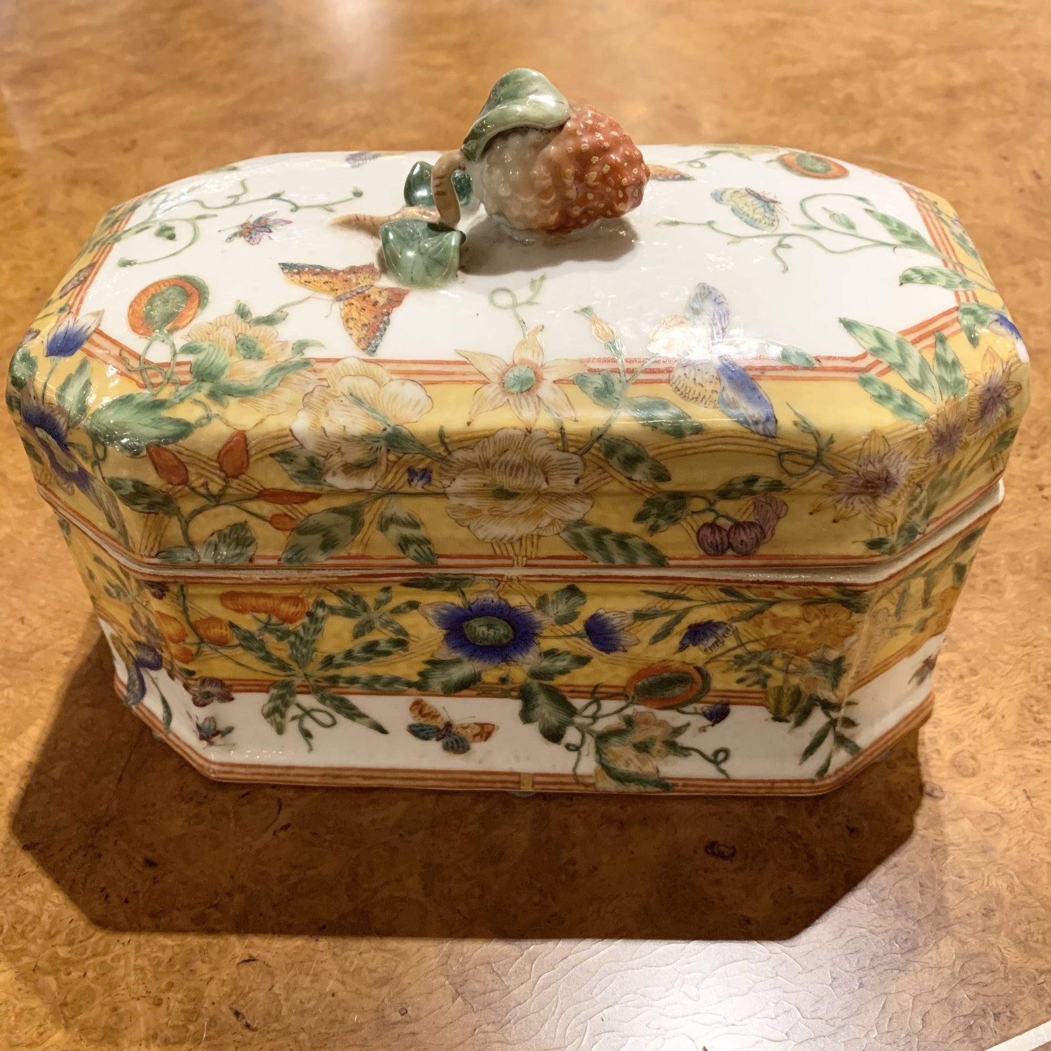 Imported Yellow Porcelain Decorative Box